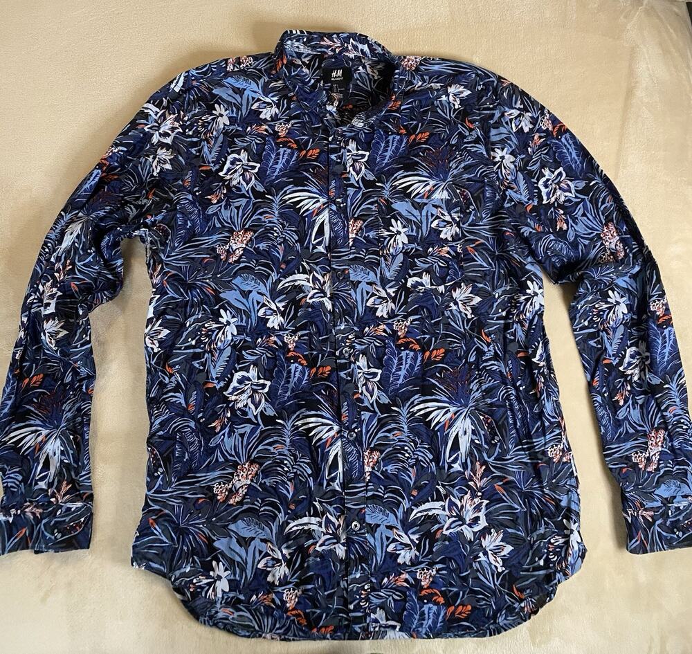 H&M Relaxed Fit Men's Size Large Button Down Shirt Tropical Floral Long Sleeve